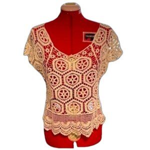 REBELLION Crochet Lace Crop Top T-shirt Boho Beach Coastal Grandmother Style
